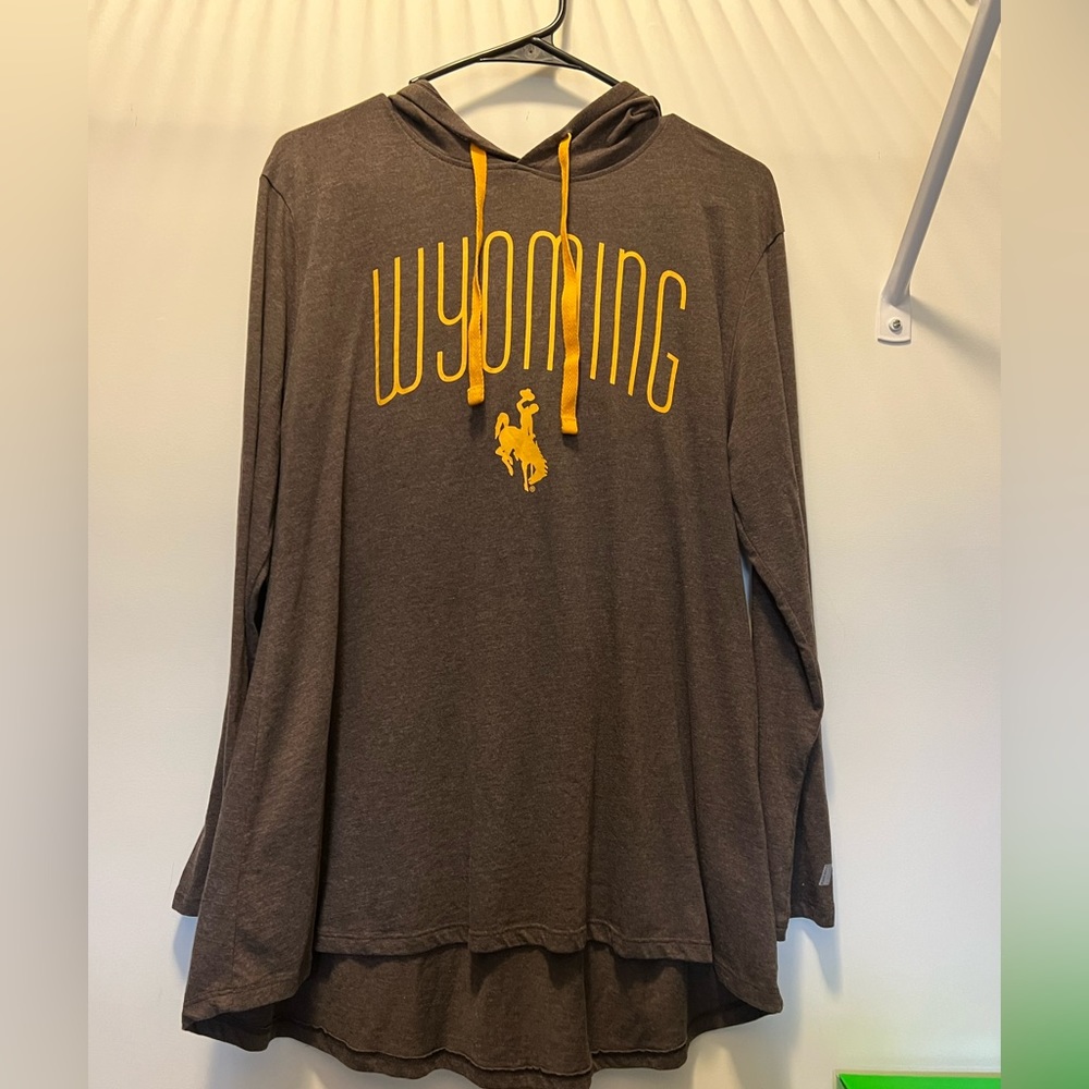 Ladies Wyoming cowboys long sleeve